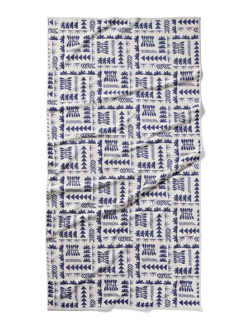 Anna Kahalekulu Beach Towel - Seaside Naupaka Block