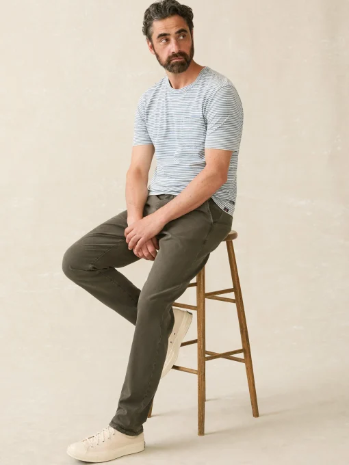 Coastline Chino - Faded Black